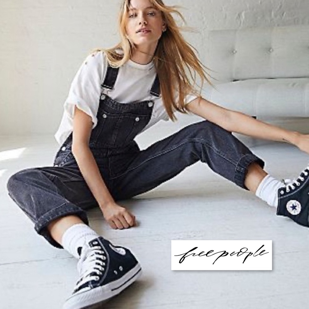 We the Free People The Boyfriend Denim Overalls Jeans
Dungarees Gray Black 25